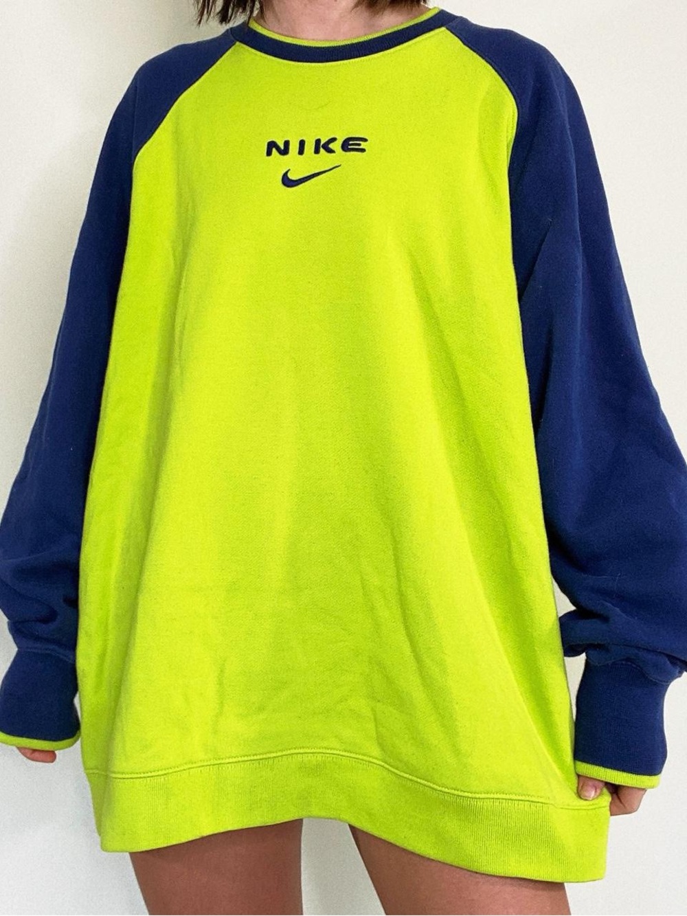 Vintage Nike crewneck from the late 90s- early 2000s